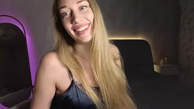 AngelicElite from StripChat is Freechat