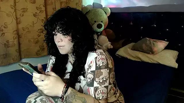 Unleash your urge for fetish cams livestreamers with our pick of steaming hot models, versed in the art of seduction and indulgence.