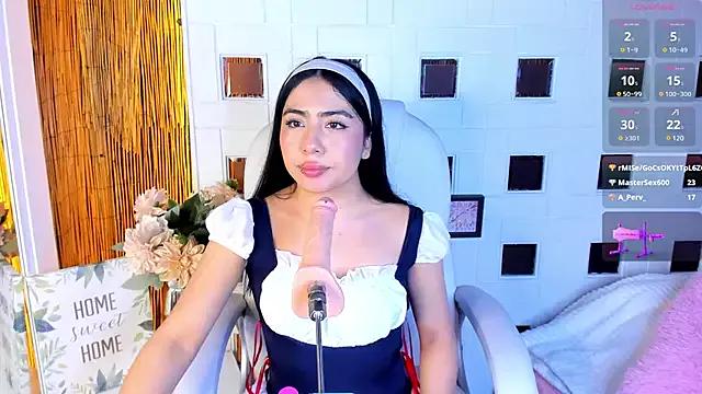 aniie_west from StripChat is Freechat