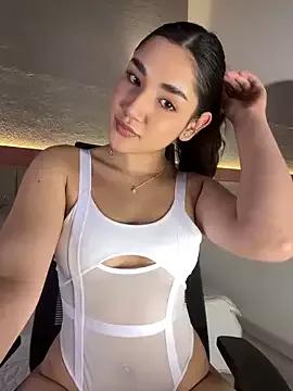 Unleash your urge for fetish cams livestreamers with our pick of steaming hot models, versed in the art of seduction and indulgence.