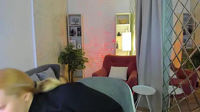 Unleash your urge for fetish cams livestreamers with our pick of steaming hot models, versed in the art of seduction and indulgence.