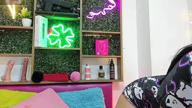 Annie_hott_2 from StripChat is Freechat
