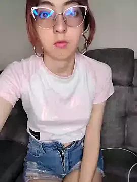 AnnieSparkle from StripChat is Freechat
