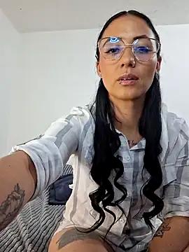 Unleash your urge for fetish cams livestreamers with our pick of steaming hot models, versed in the art of seduction and indulgence.