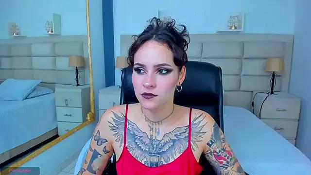 Unleash your urge for fetish cams livestreamers with our pick of steaming hot models, versed in the art of seduction and indulgence.