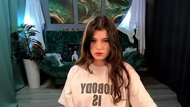 AnoraDark from StripChat is Freechat