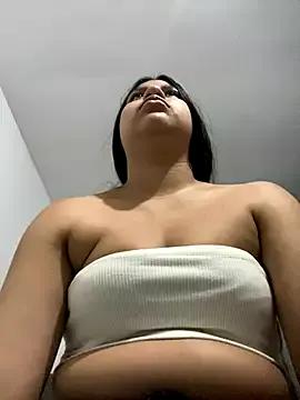 AntonellaCute_ab from StripChat is Freechat