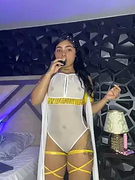 Unleash your urge for fetish cams livestreamers with our pick of steaming hot models, versed in the art of seduction and indulgence.