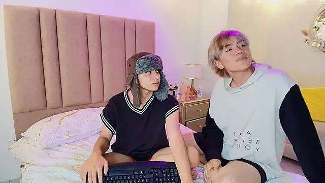 apolo_dreams from StripChat is Freechat