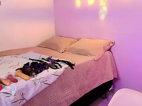 Aprilsweet2005 from StripChat is Freechat