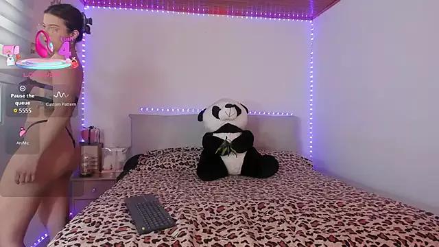 Unleash your urge for fetish cams livestreamers with our pick of steaming hot models, versed in the art of seduction and indulgence.