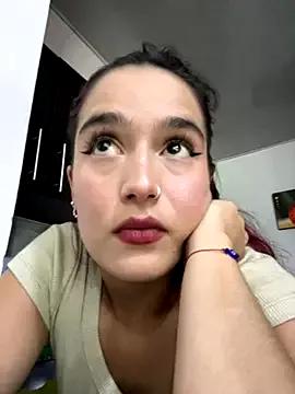 Ari_Baker from StripChat is Freechat