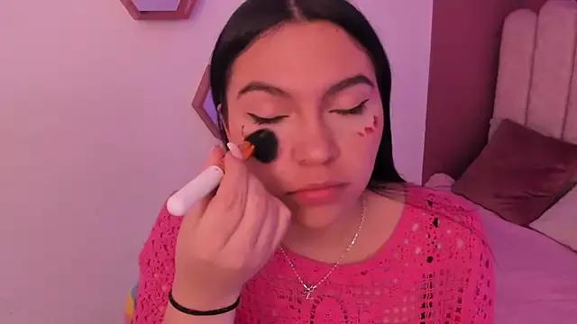 Unleash your urge for fetish cams livestreamers with our pick of steaming hot models, versed in the art of seduction and indulgence.