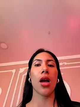 Unleash your urge for fetish cams livestreamers with our pick of steaming hot models, versed in the art of seduction and indulgence.