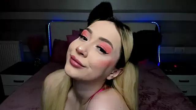 AriaSugar from StripChat is Freechat
