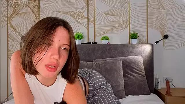 Unleash your urge for fetish cams livestreamers with our pick of steaming hot models, versed in the art of seduction and indulgence.