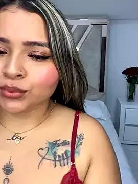 Unleash your urge for fetish cams livestreamers with our pick of steaming hot models, versed in the art of seduction and indulgence.