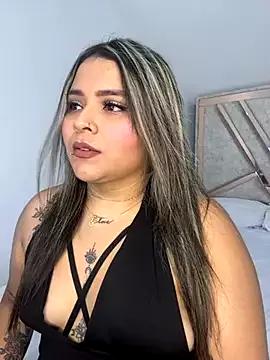 Unleash your urge for fetish cams livestreamers with our pick of steaming hot models, versed in the art of seduction and indulgence.