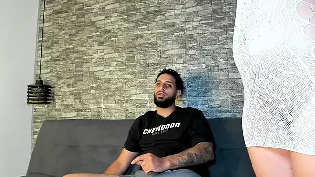 Unleash your urge for fetish cams livestreamers with our pick of steaming hot models, versed in the art of seduction and indulgence.