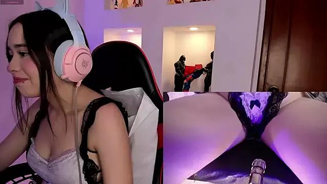 Unleash your urge for fetish cams livestreamers with our pick of steaming hot models, versed in the art of seduction and indulgence.