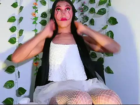 Unleash your urge for fetish cams livestreamers with our pick of steaming hot models, versed in the art of seduction and indulgence.