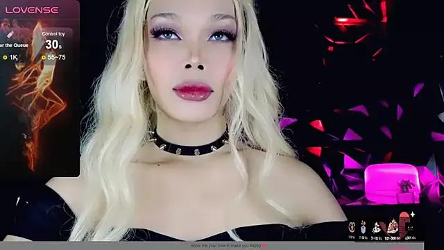 Athena_desire from StripChat is Freechat