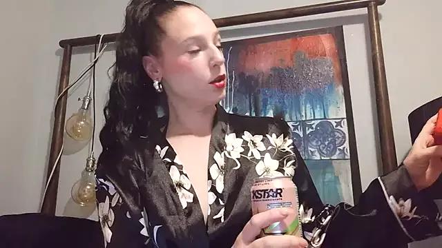 Audrey_hotty from StripChat is Freechat