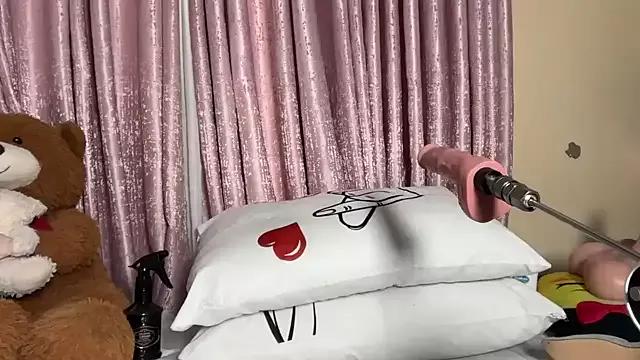 Unleash your urge for fetish cams livestreamers with our pick of steaming hot models, versed in the art of seduction and indulgence.