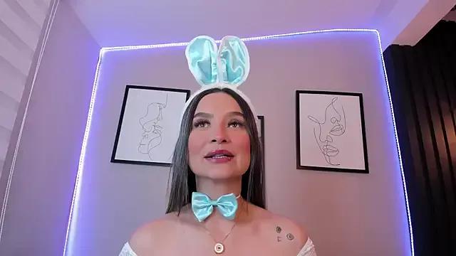 Unleash your urge for fetish cams livestreamers with our pick of steaming hot models, versed in the art of seduction and indulgence.