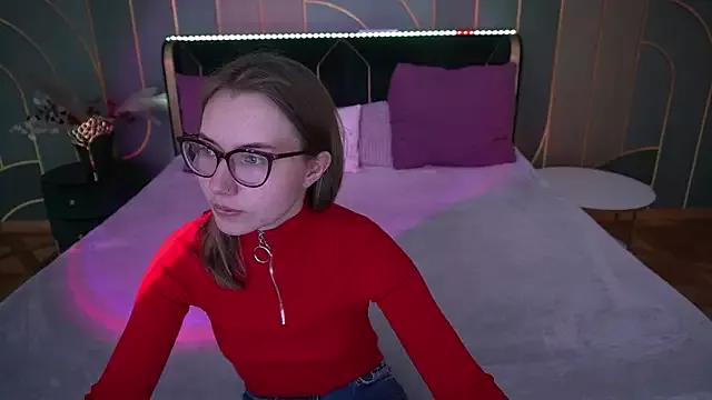 Unleash your urge for fetish cams livestreamers with our pick of steaming hot models, versed in the art of seduction and indulgence.