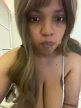 AwkwardJasminee from StripChat is Freechat