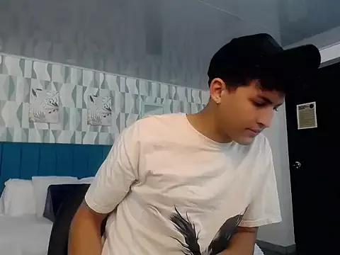 Unleash your urge for fetish cams livestreamers with our pick of steaming hot models, versed in the art of seduction and indulgence.