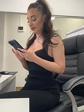 Unleash your urge for fetish cams livestreamers with our pick of steaming hot models, versed in the art of seduction and indulgence.