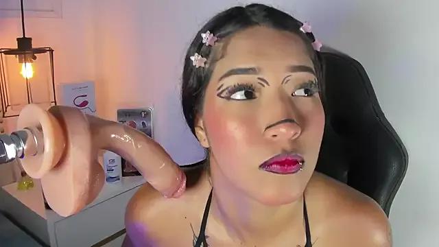 Unleash your urge for fetish cams livestreamers with our pick of steaming hot models, versed in the art of seduction and indulgence.