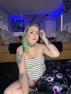 Unleash your urge for fetish cams livestreamers with our pick of steaming hot models, versed in the art of seduction and indulgence.