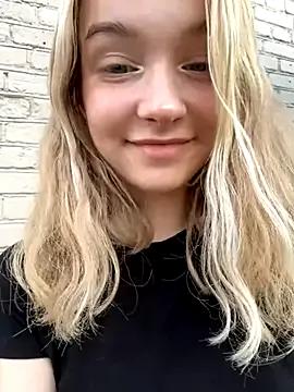 Baby_Tiny from StripChat is Freechat