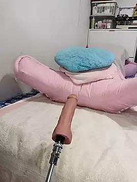 Unleash your urge for fetish cams livestreamers with our pick of steaming hot models, versed in the art of seduction and indulgence.