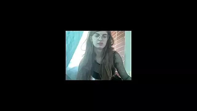 BabyDollX19 from StripChat is Freechat