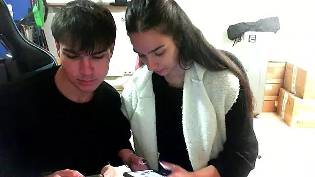 Unleash your urge for fetish cams livestreamers with our pick of steaming hot models, versed in the art of seduction and indulgence.