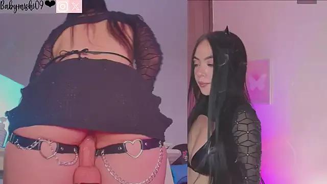 Unleash your urge for fetish cams livestreamers with our pick of steaming hot models, versed in the art of seduction and indulgence.