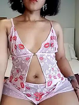 BabySweetDee from StripChat is Freechat