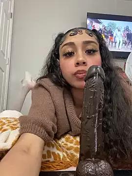 Unleash your urge for fetish cams livestreamers with our pick of steaming hot models, versed in the art of seduction and indulgence.