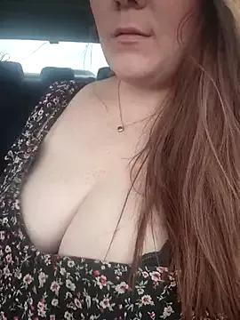 BBWQUEENBEEE from StripChat is Freechat