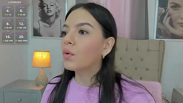 Beautyari_ from StripChat is Freechat