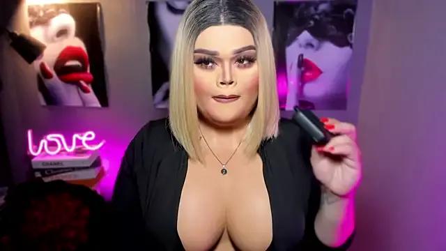 Unleash your urge for fetish cams livestreamers with our pick of steaming hot models, versed in the art of seduction and indulgence.