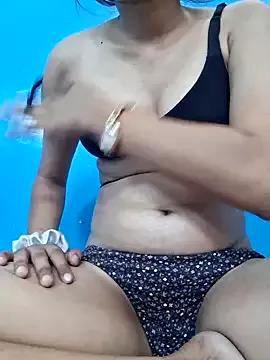 bella_5000 from StripChat is Freechat
