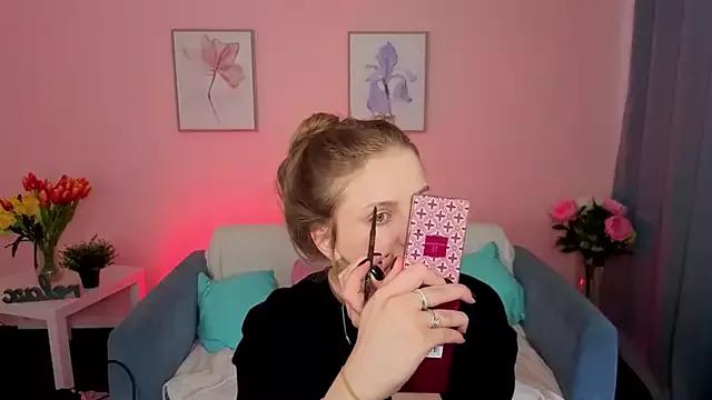 BellaBlazee from StripChat is Freechat