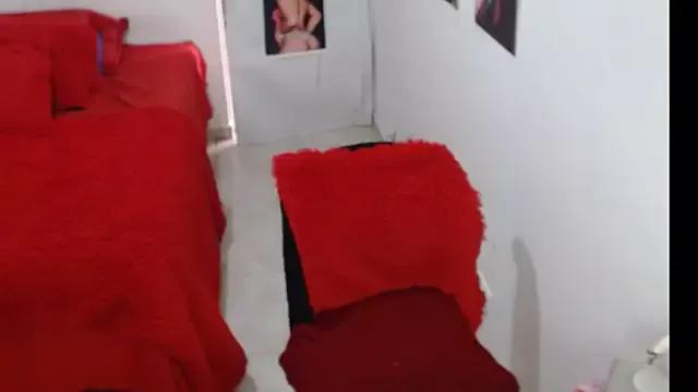 bellacrespalatina from StripChat is Freechat