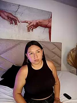 BellaRoux1 from StripChat is Freechat