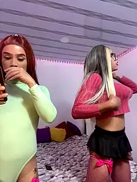 Unleash your urge for fetish cams livestreamers with our pick of steaming hot models, versed in the art of seduction and indulgence.